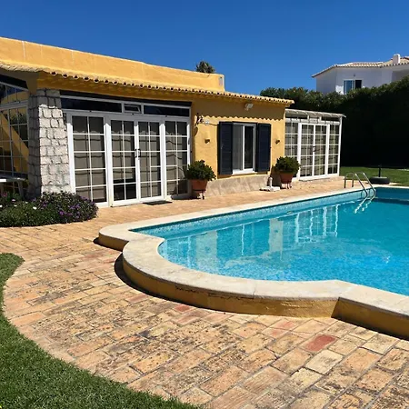 Exclusive Private Pool And Nearby Beaches Holiday home